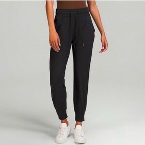 Lululemon Ready To Rulu High-Rise Black Jogger Size 8, 27 inch inseam